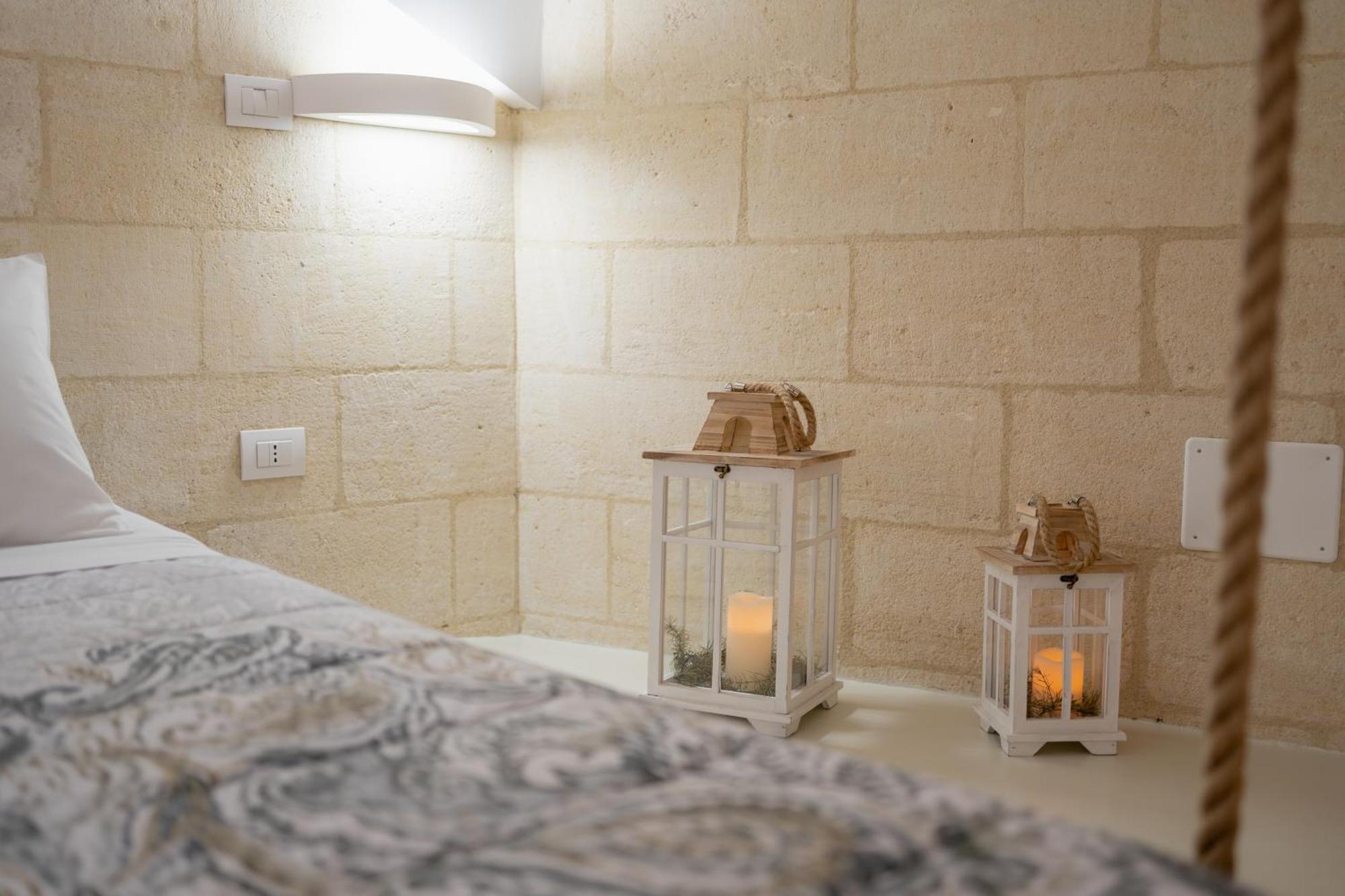 Palazzo Virgintino - Sassi Rooms Matera Exterior photo